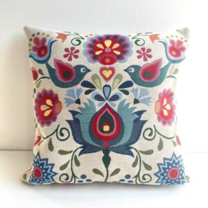 Poduszka z motywem folk